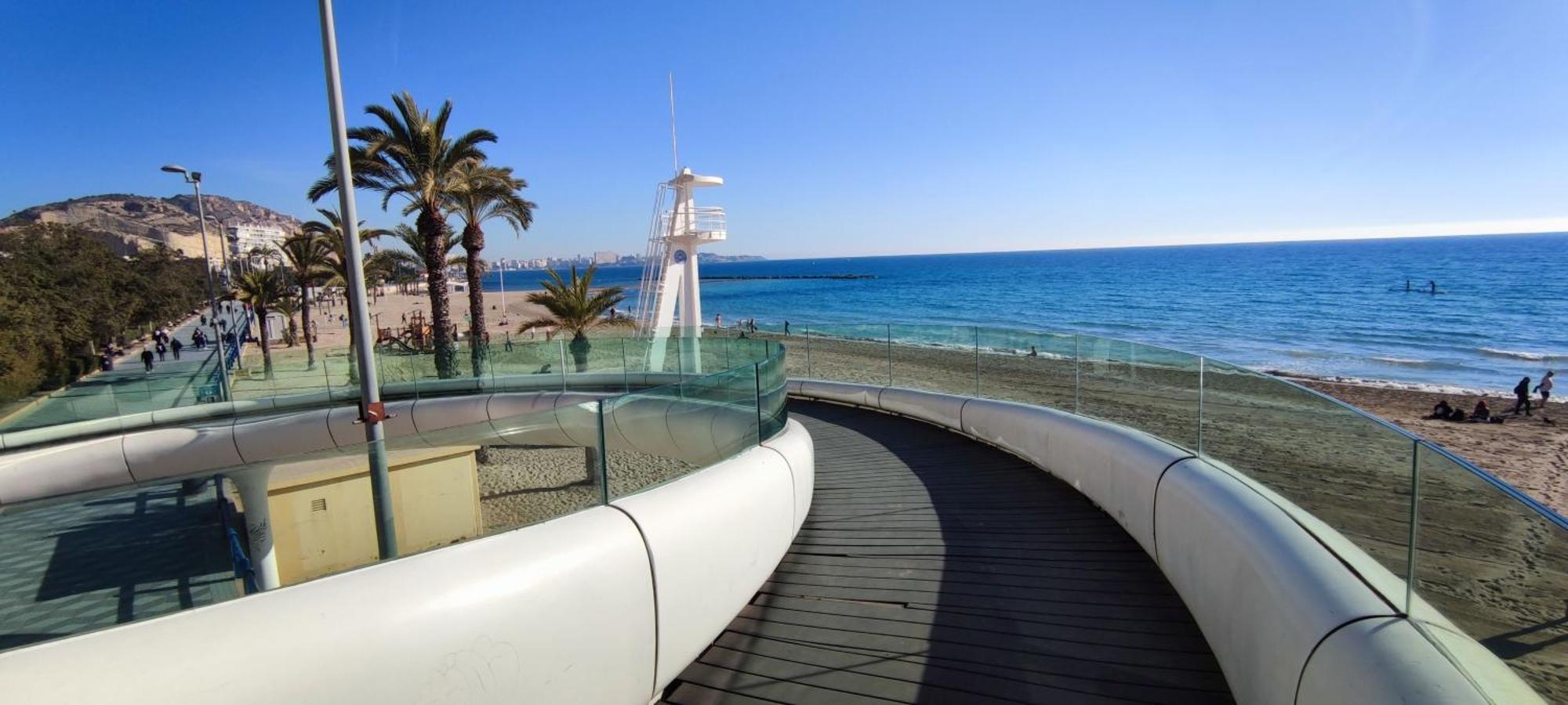 Alicante Beach And Center Exterior photo